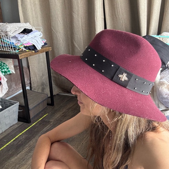 Scala Burgundy Wool Hat With Honey Bee and Gemstone head band. - Picture 10 of 12